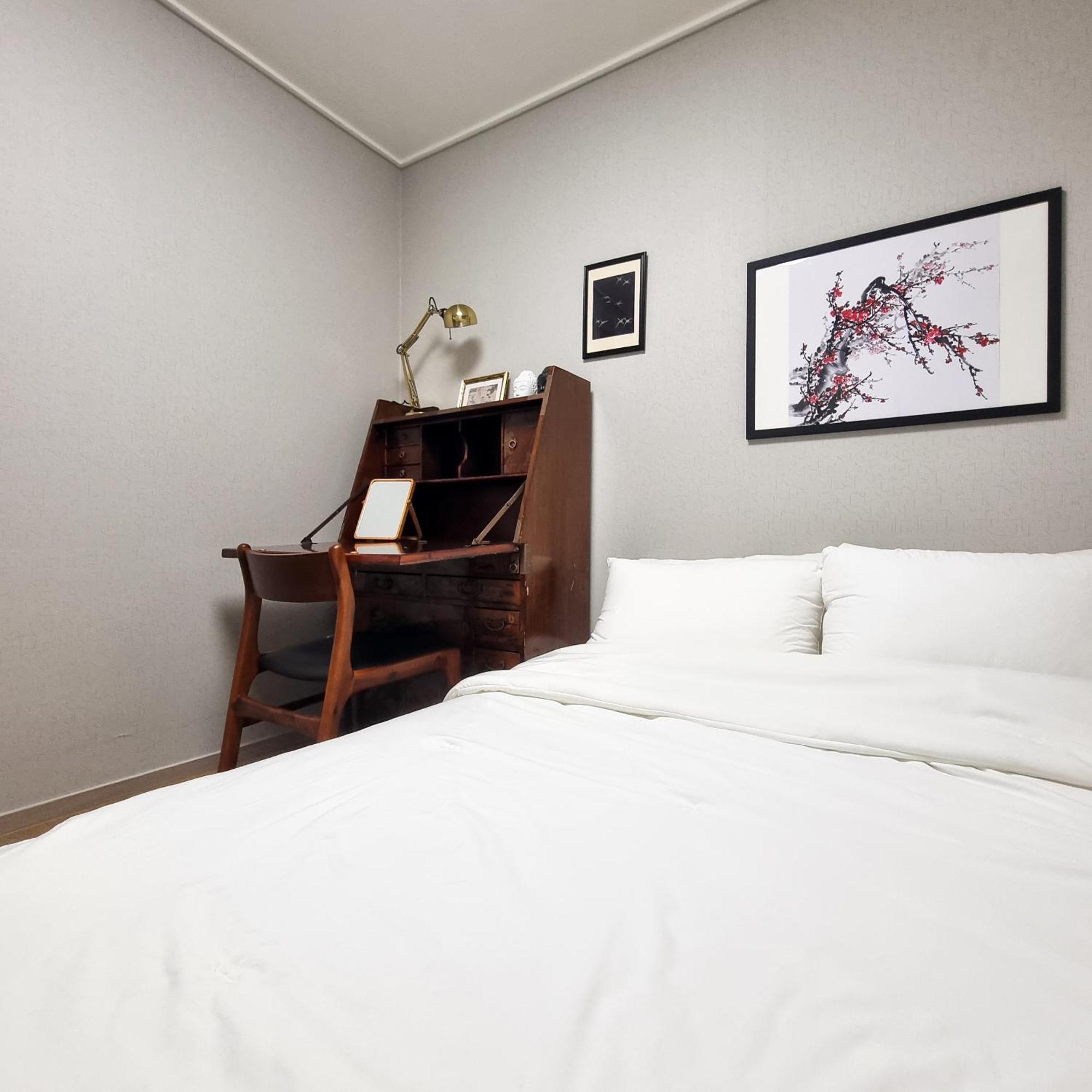 Humphreys 2 Min Vintage Korean Room Пхьонтхек Екстер'єр фото
